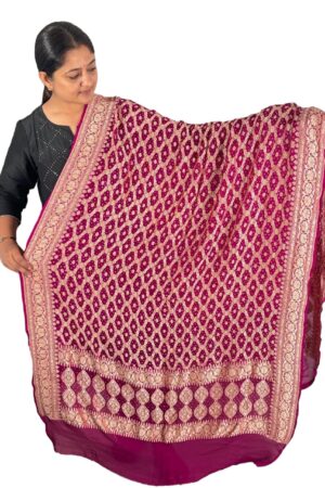 Magnta Neem Jari Janglo Dupatta in Georgette