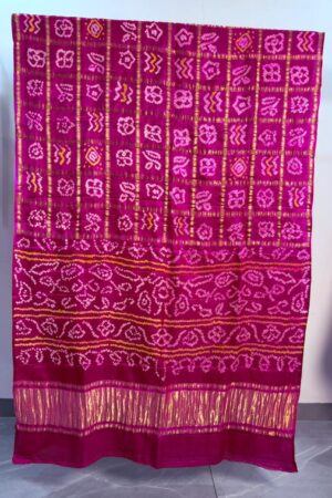 Rani pink Gharchola Checks in Gajji Silk Saree