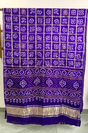 Magnta Gharchola Checks in Gajji Silk Saree