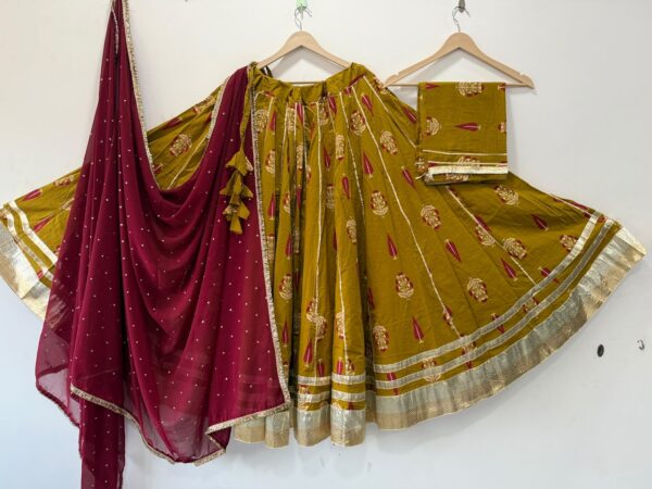 Pure camric cotton heavy lappa border chaniya choli