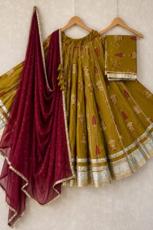 Pure camric cotton heavy lappa border chaniya choli