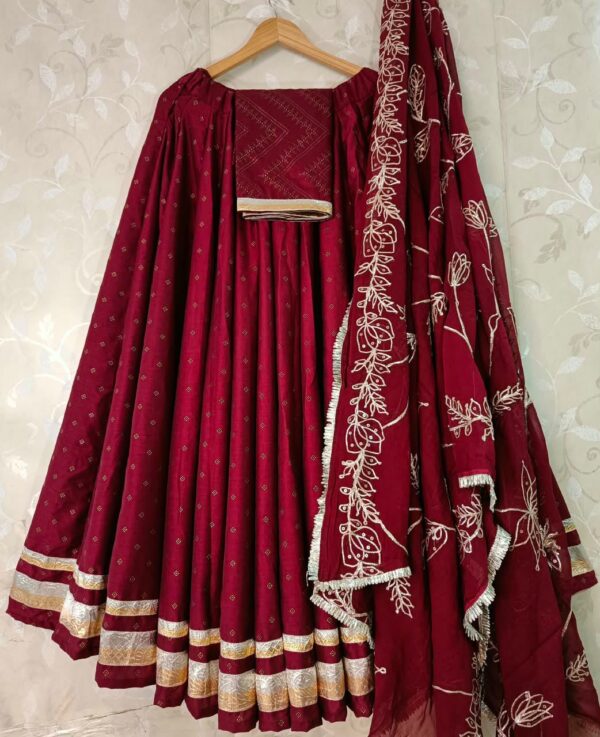 Elegant Parmpara Silk Lehenga Choli Set with Embroidered Dupatta