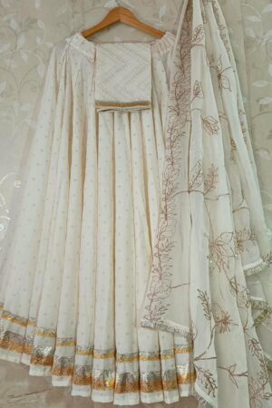 Elegant Parmpara Silk Lehenga Choli Set with Embroidered Dupatta