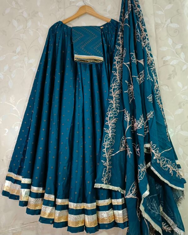 Elegant Parmpara Silk Lehenga Choli Set with Embroidered Dupatta