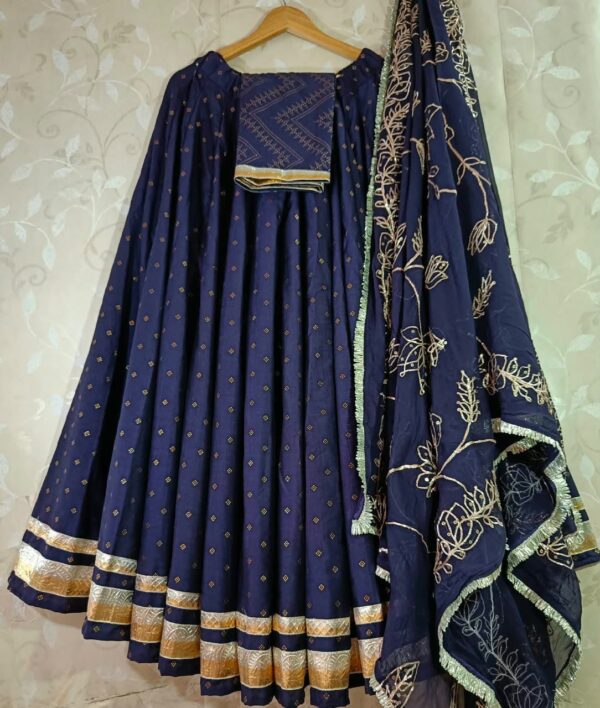 Elegant Parmpara Silk Lehenga Choli Set with Embroidered Dupatta