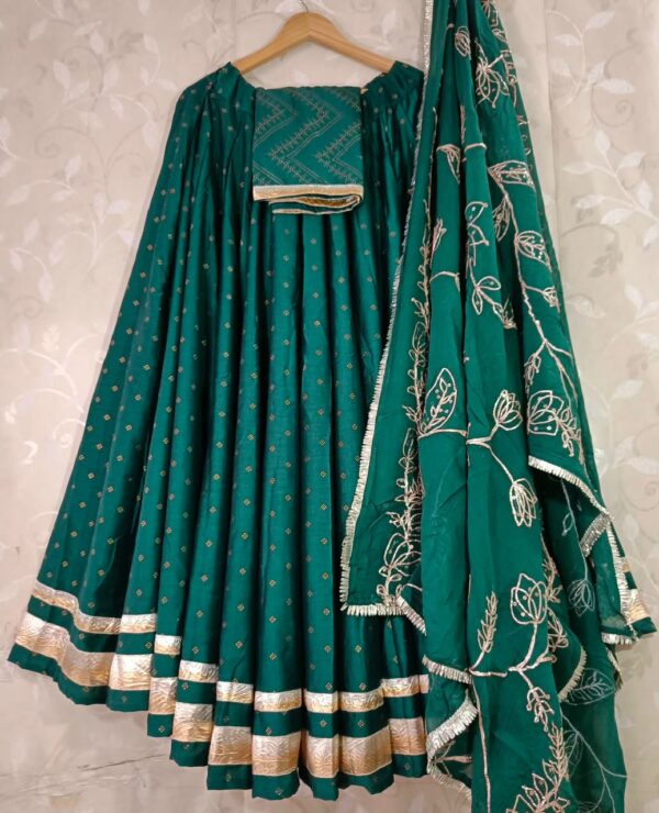 Elegant Parmpara Silk Lehenga Choli Set with Embroidered Dupatta